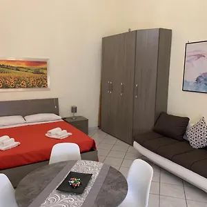 Centro Storico La Casa Di Ciro , Napoli Italia